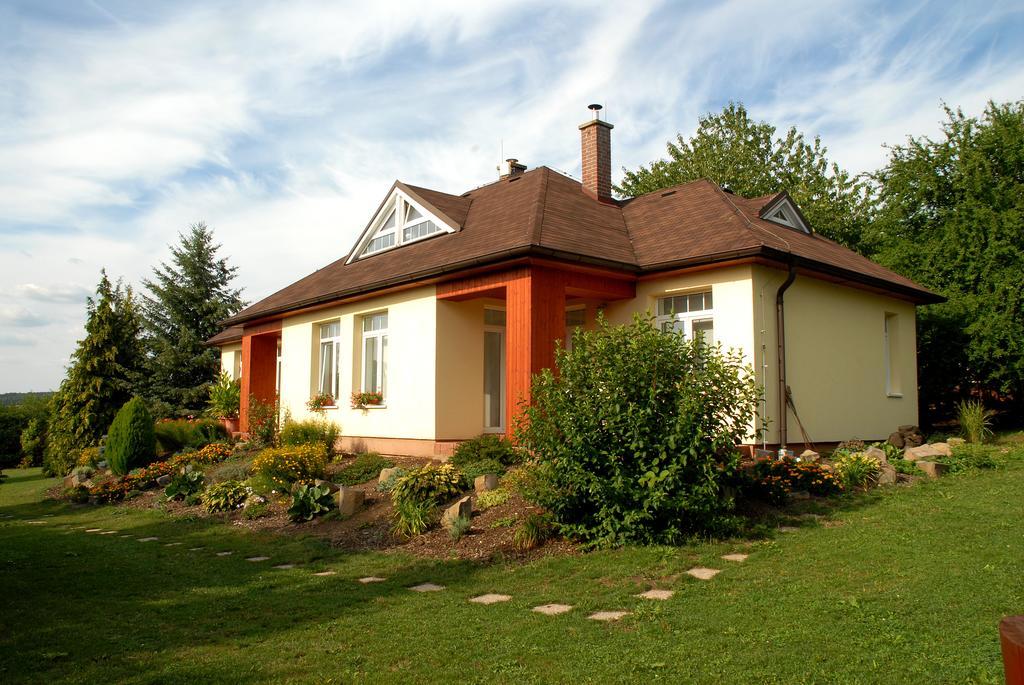 Ubytovani Vila Sobotka Buitenkant foto